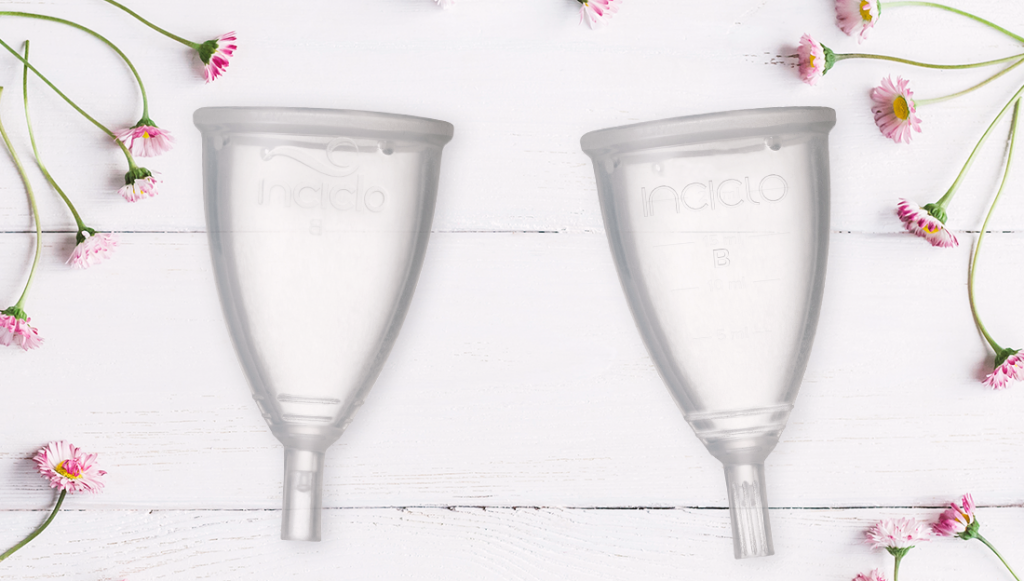 Coletores menstruais Inciclo com flores ao redor
